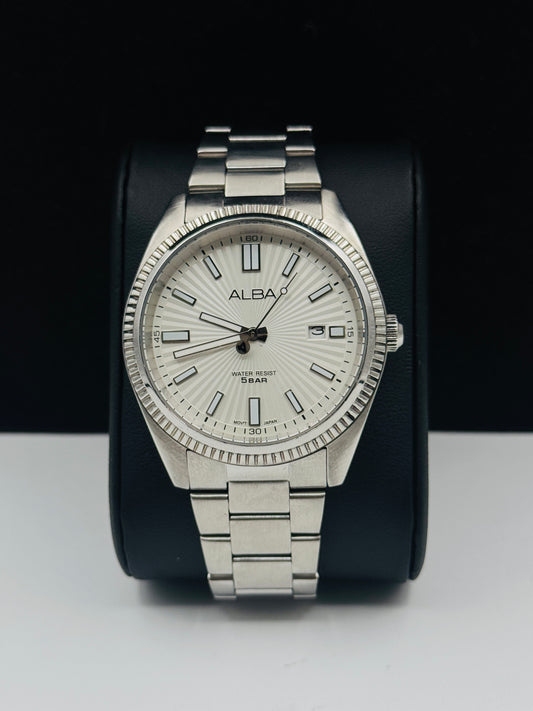 Alba By Seiko Lot Watch For Mens 43mm Quartz (Pre-Owned)