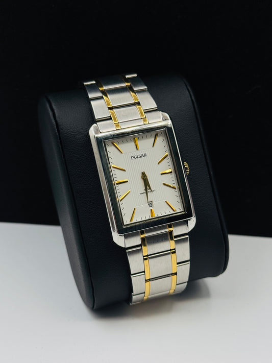 Pulsar By Seiko Tank Shape For Mens 39mm Quartz (Pre-Owned)