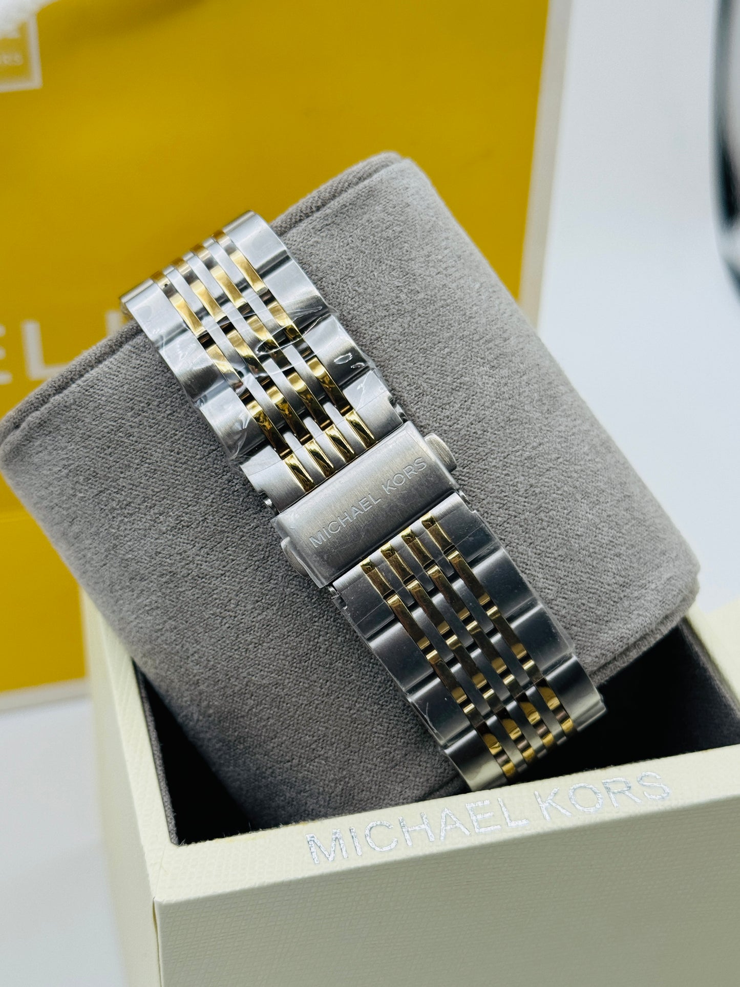 Michael Kors MK-8660 Original For Mens Two Tone 42mm Quartz