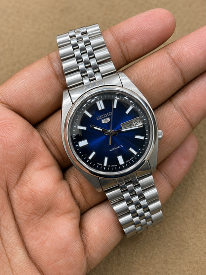 Seiko 5 Customzied Watch For Mens Automatic 7009 Lot Import 38mm (Pre-Owned)