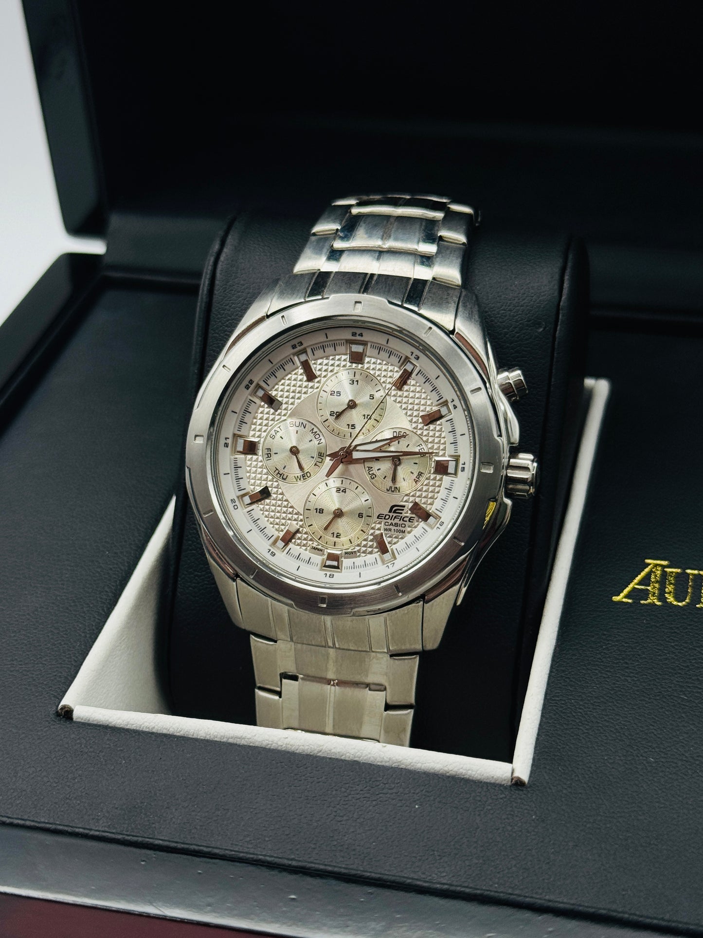 Casio Edifice Hong Kong Made For Mens 44mm Quartz