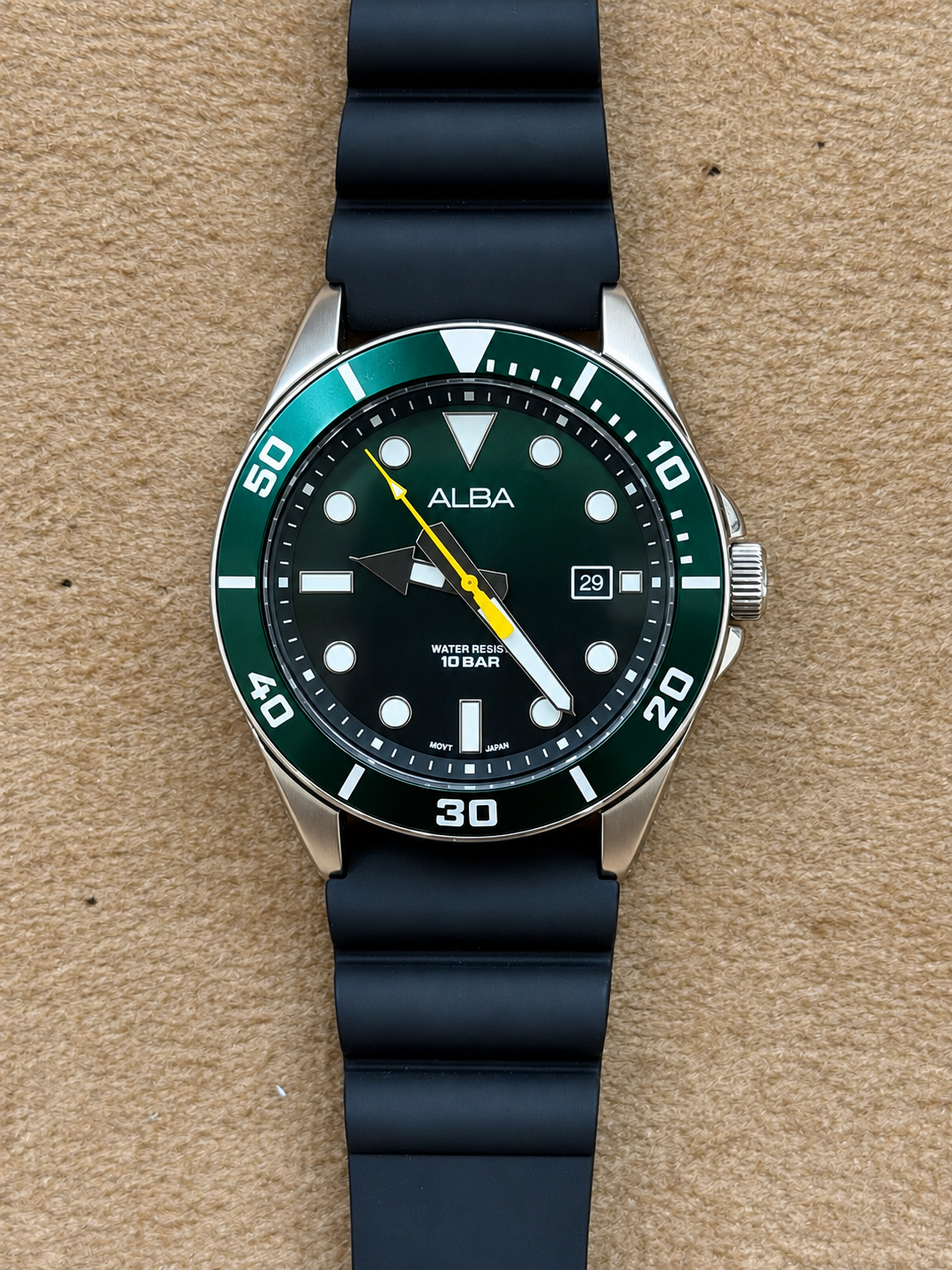 Original Alba Watch For Men Active AG8K23X1 With Green Dial Rubber Belt with Black (Like New)