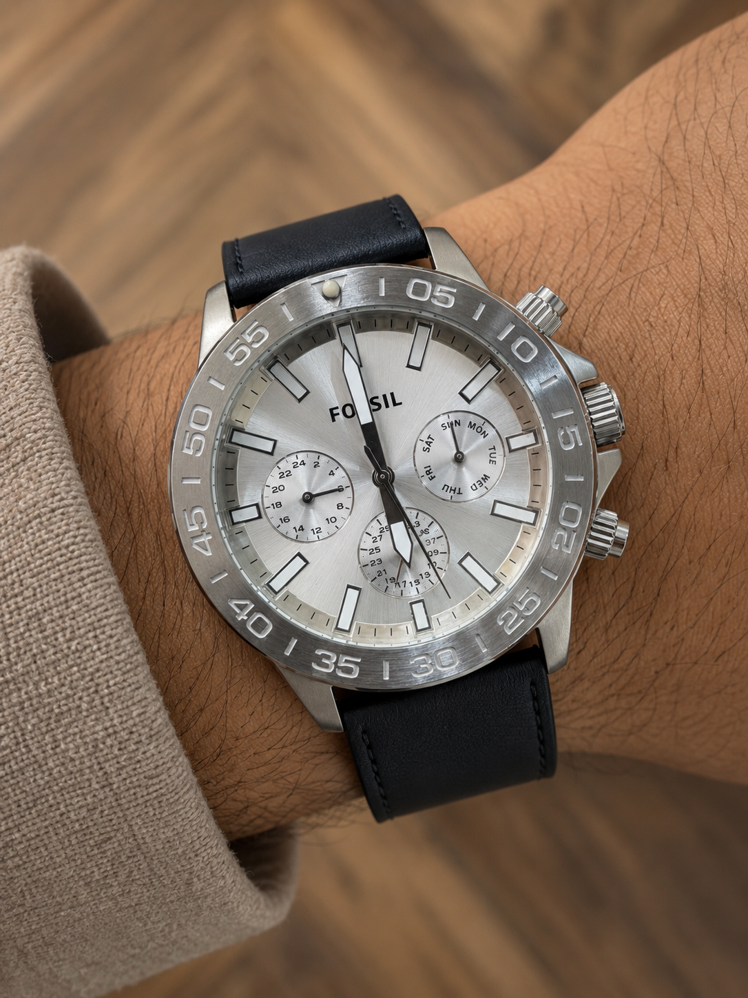 Fossil Bannon Multifunction Silver 45mm Stainless Steel Silver Dial Chronograph Quartz Watch for Gents - BQ2490