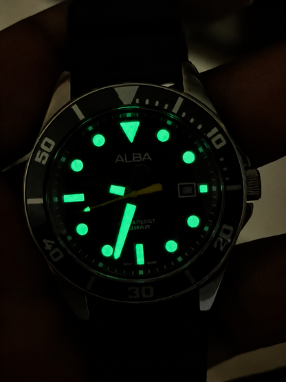 Original Alba Watch For Men Active AG8K23X1 With Green Dial Rubber Belt with Black (Like New)