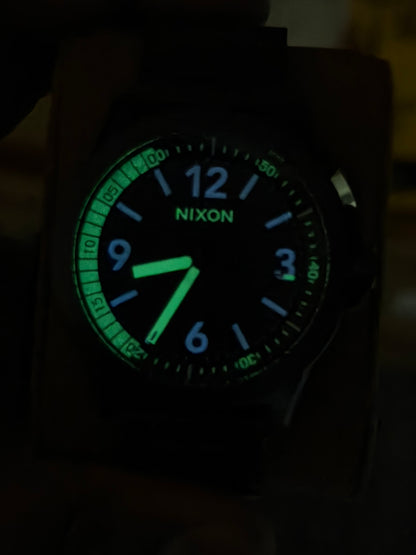 Nixon Cardiff Sport SS Original Watch For Mens Lot Import 41mm Quartz (Pre-Owned)