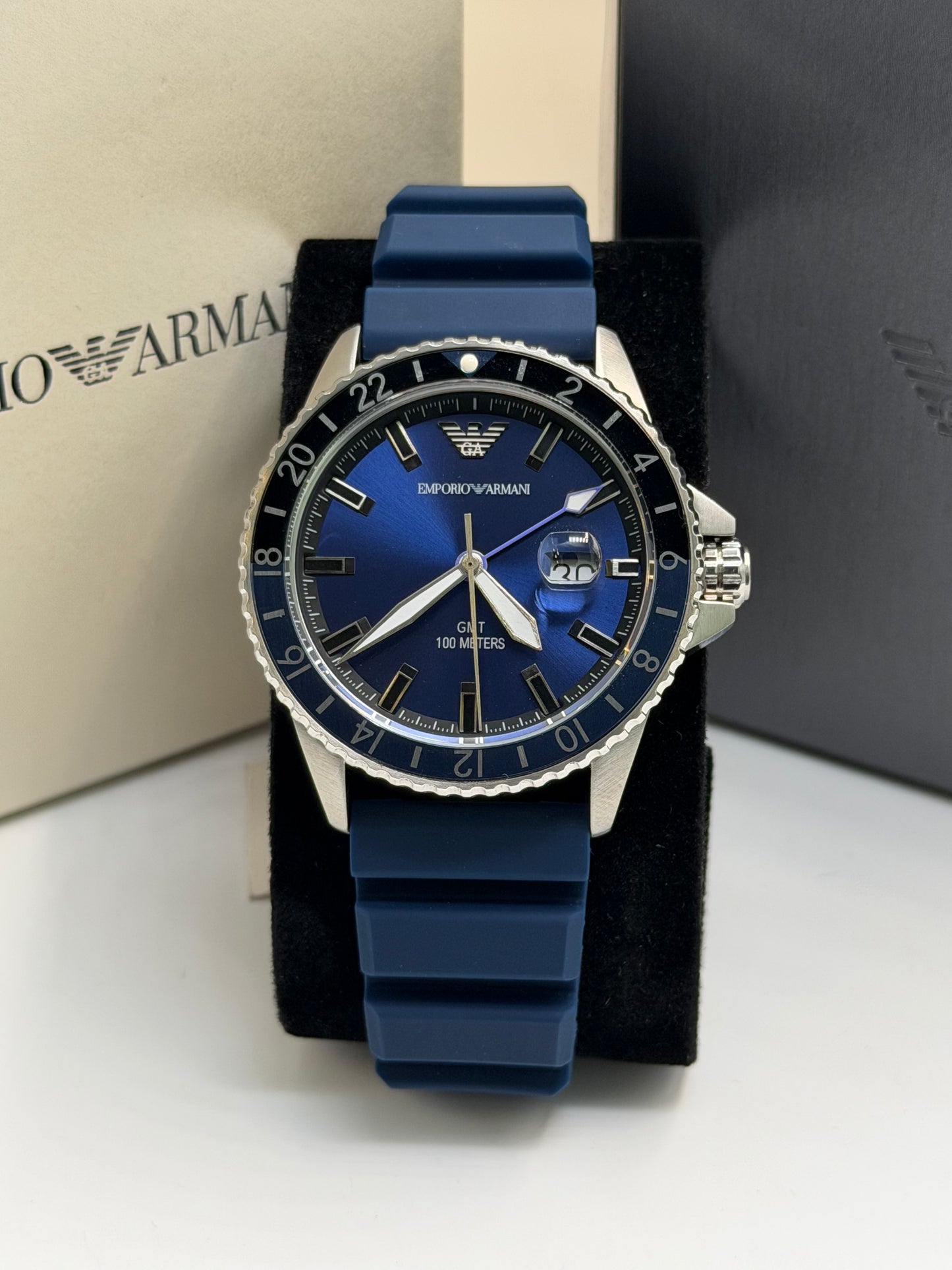Emporio Armani Men’s Quartz Blue Silicone Strap Blue Dial 42mm Watch AR11592