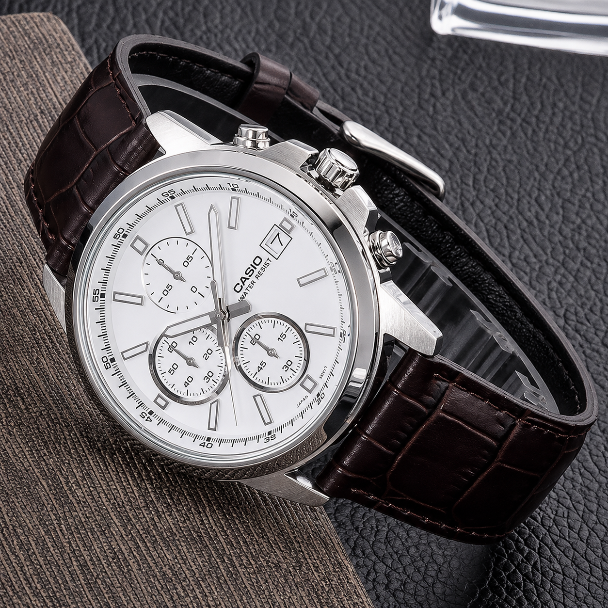 Casio MTH-5001L business men's watch