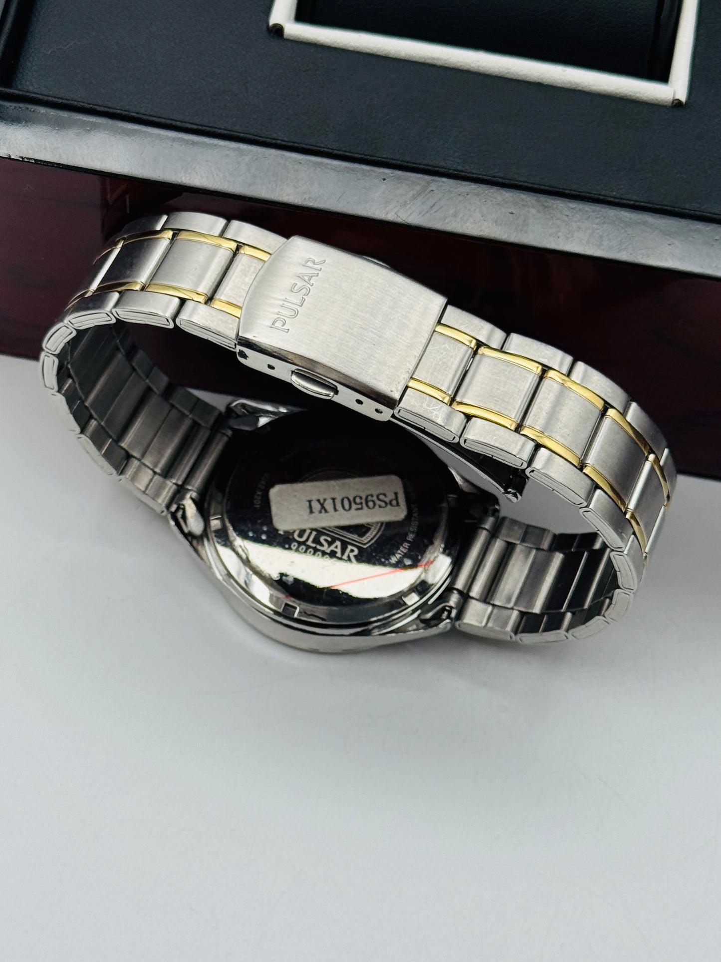 Pulsar By Seiko For Mens Watch original 41mm Quartz (Pre-Owned)