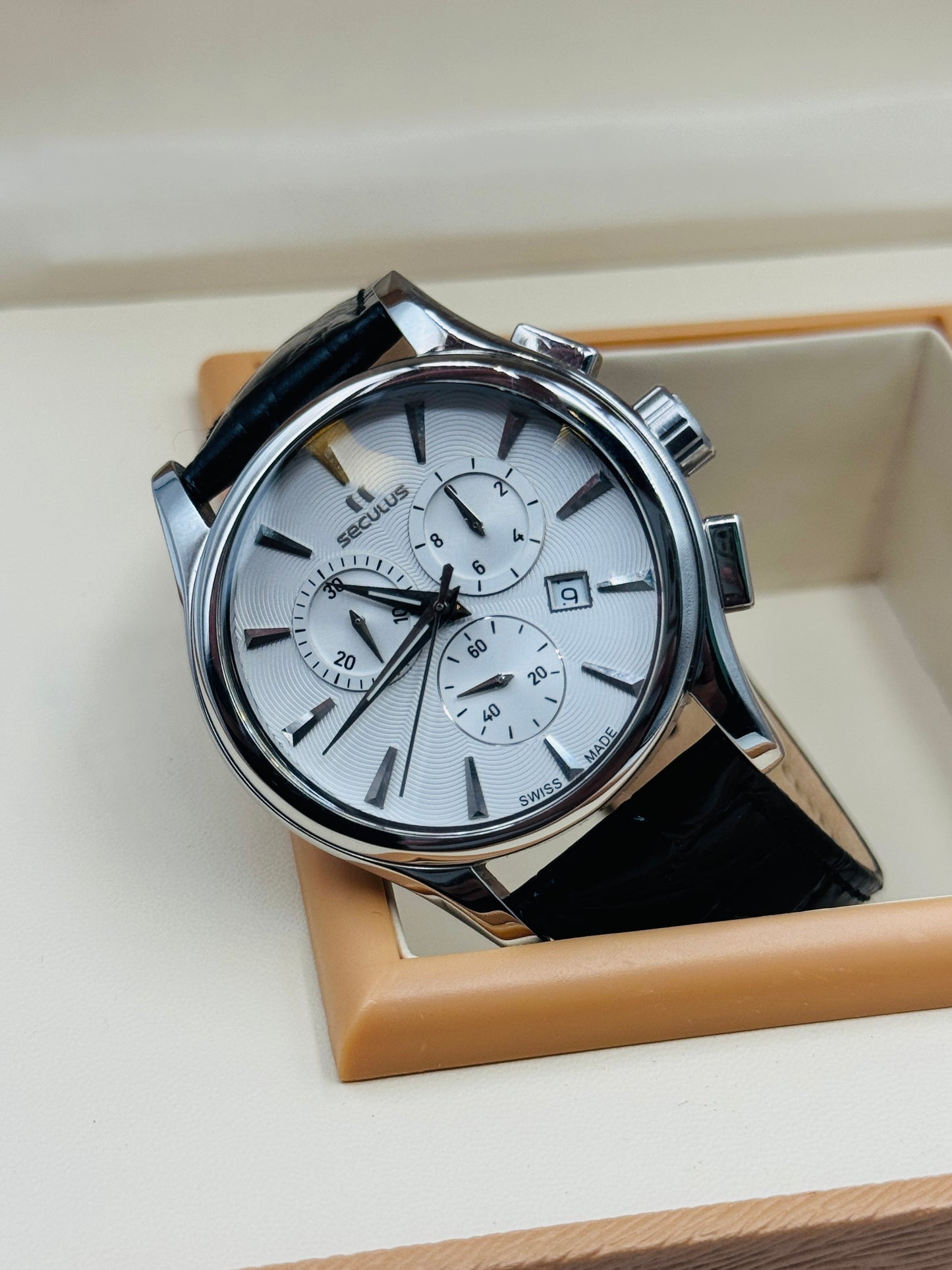 Seculus Original Swiss Made Watch 40mm Quartz [Pre-Owned]