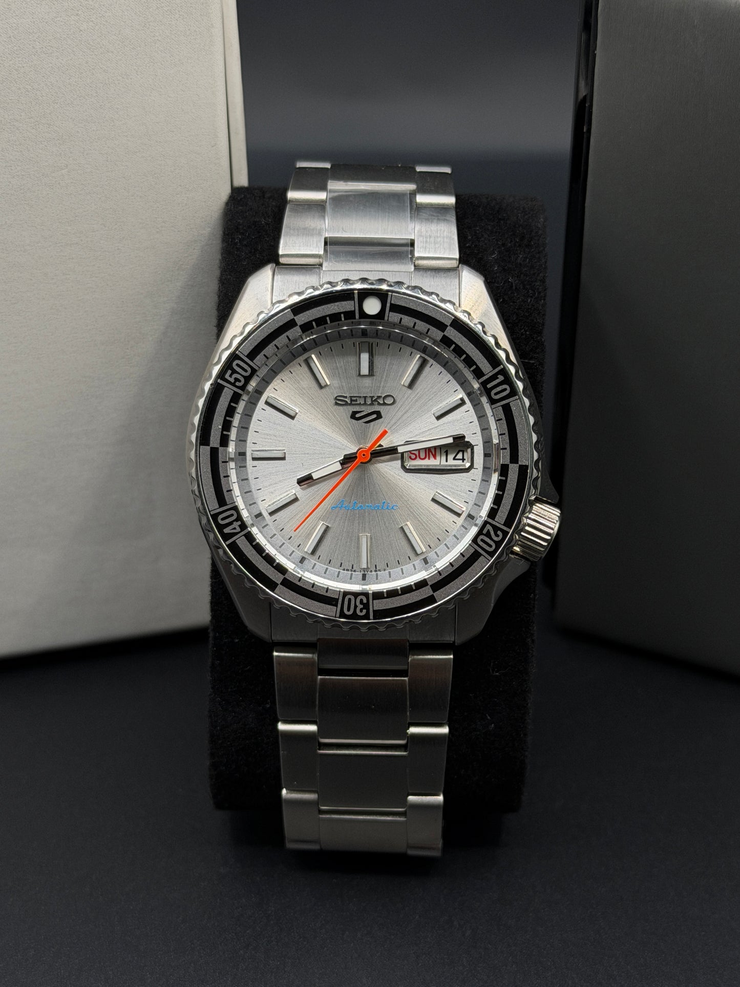 Seiko 5 modified Watch Mens Automatic 40mm