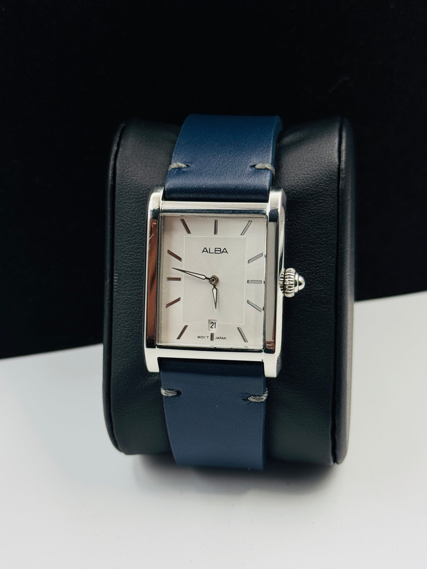 Alba By Seiko VJ32-X347 Tank Shape Original For Mens 39mm Quartz