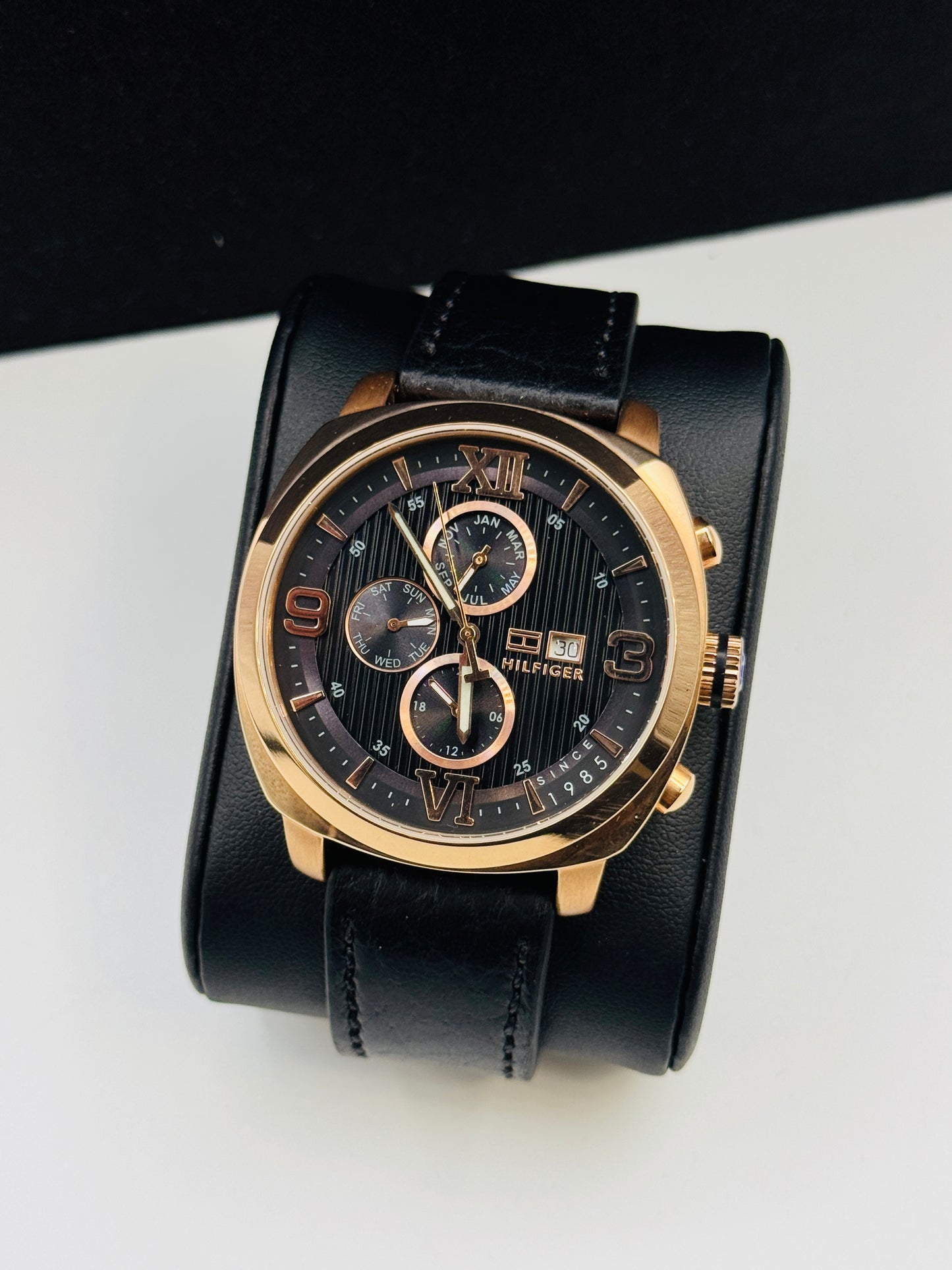 Tommy Hilfiger Lot Import Watch Mens 42mm Quartz (Pre-Owned)