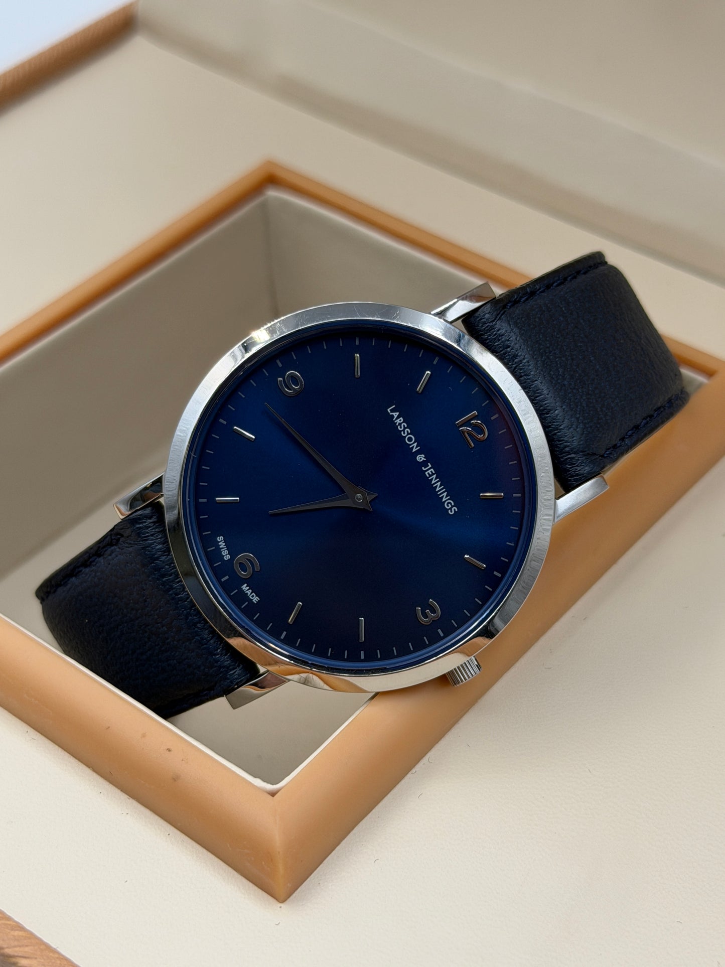 Larsson & Jennings Original Watch 38mm Quartz (Lot Import)