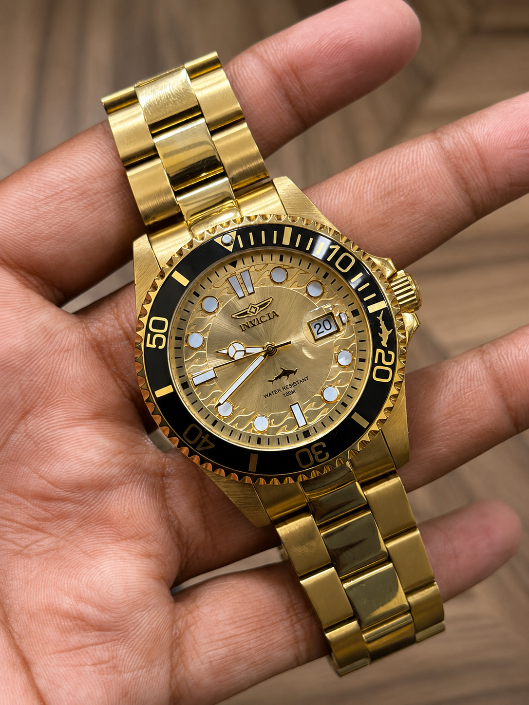 Invicta Pro-Diver Original Lot Import Watch Mens 43mm Quartz (Pre-Owned)