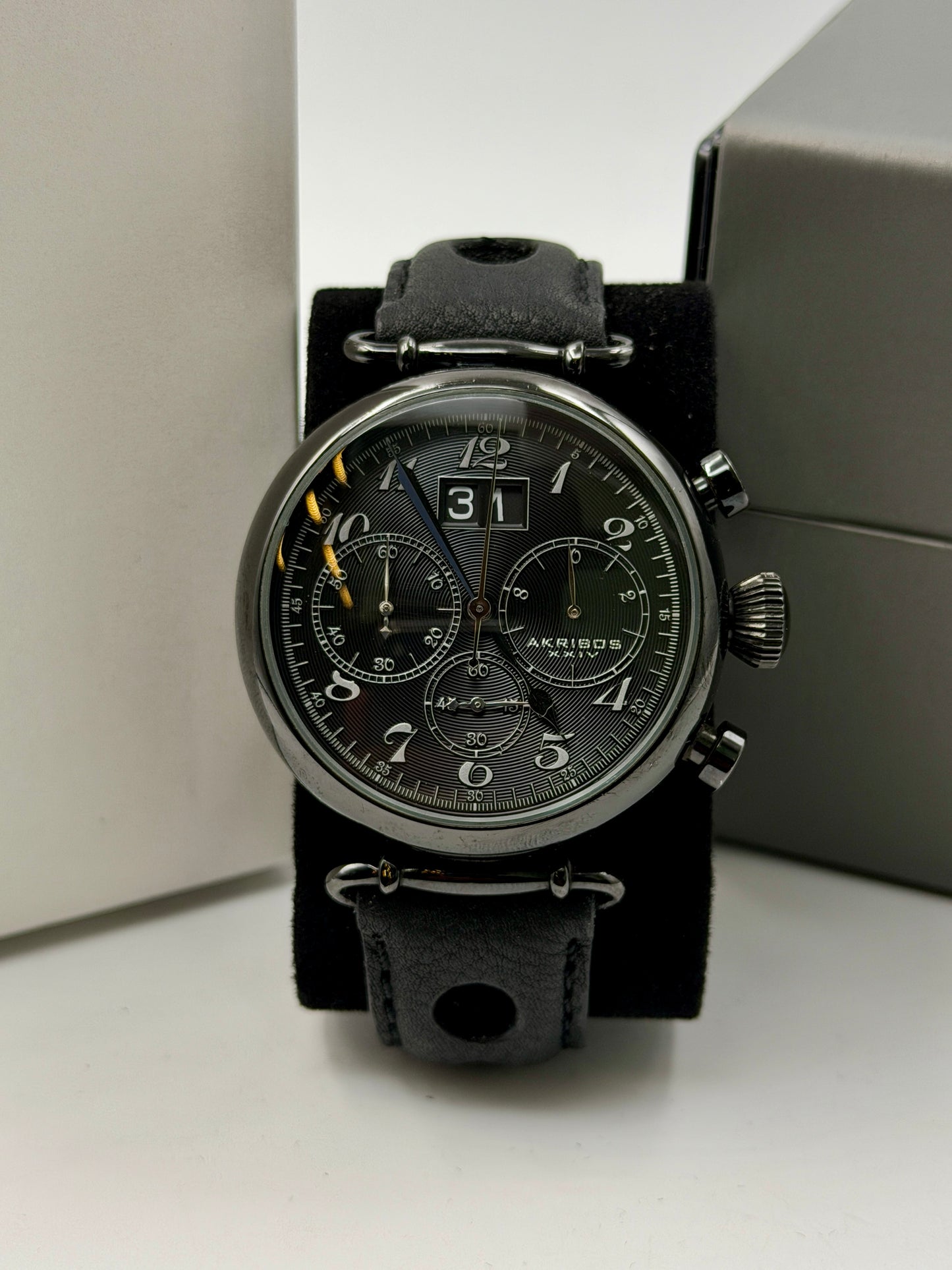 Akribos xxiv Original For Mens Watch 46mm Quartz