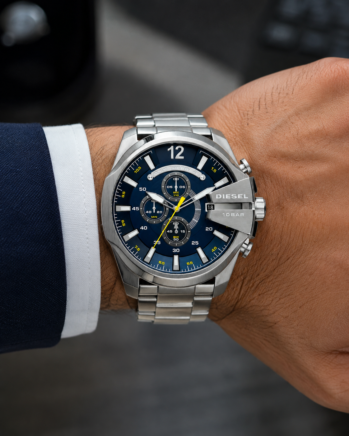Original Diesel Watch For Men Mega Chief DZ4465 with Blue dial