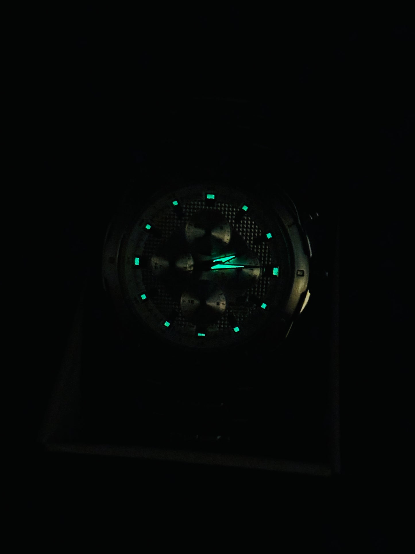 Casio Edifice Hong Kong Made For Mens 44mm Quartz