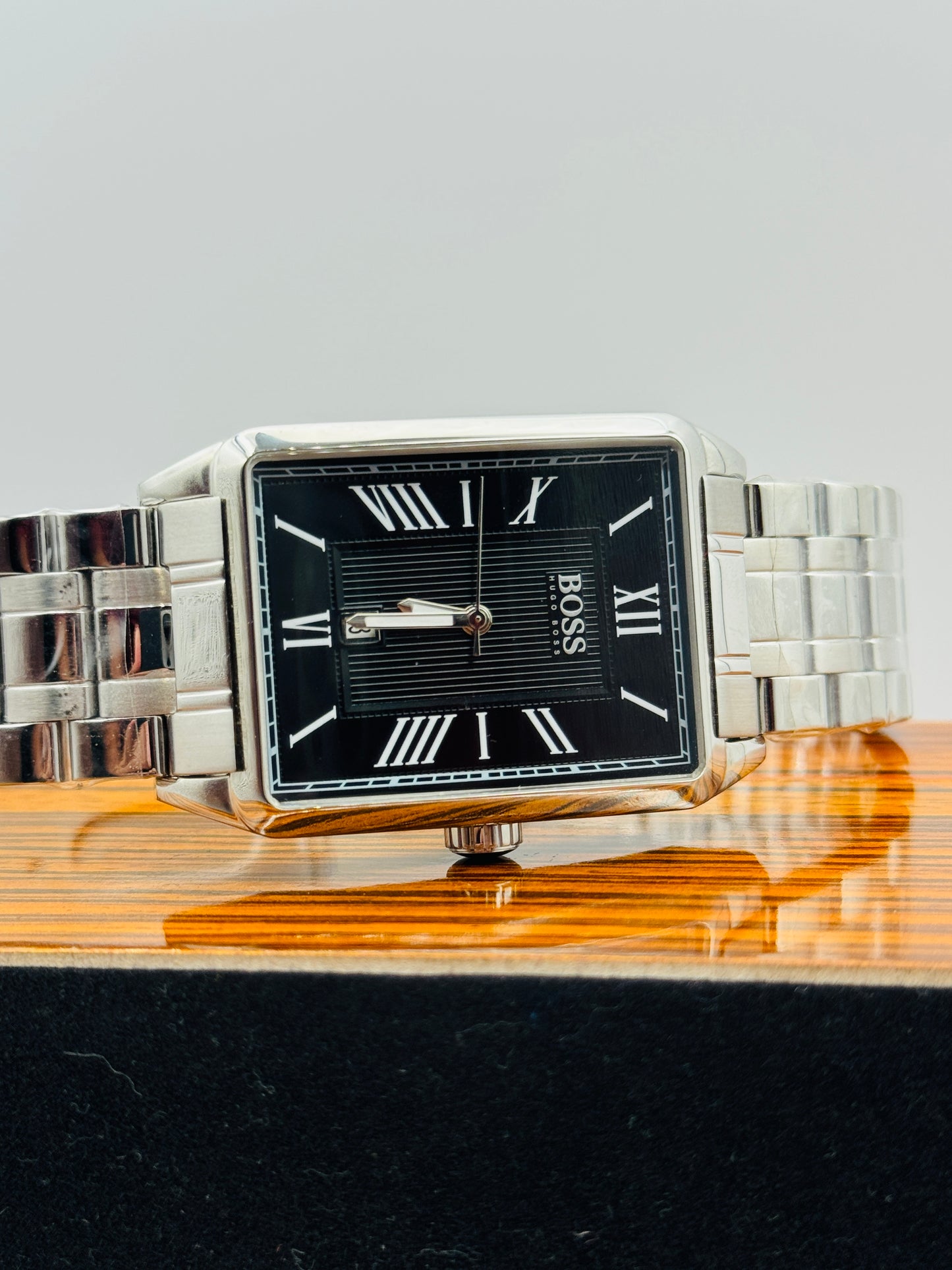 Hugo Boss Tank Shape Lot Import For Mens Watch 43mm Quartz