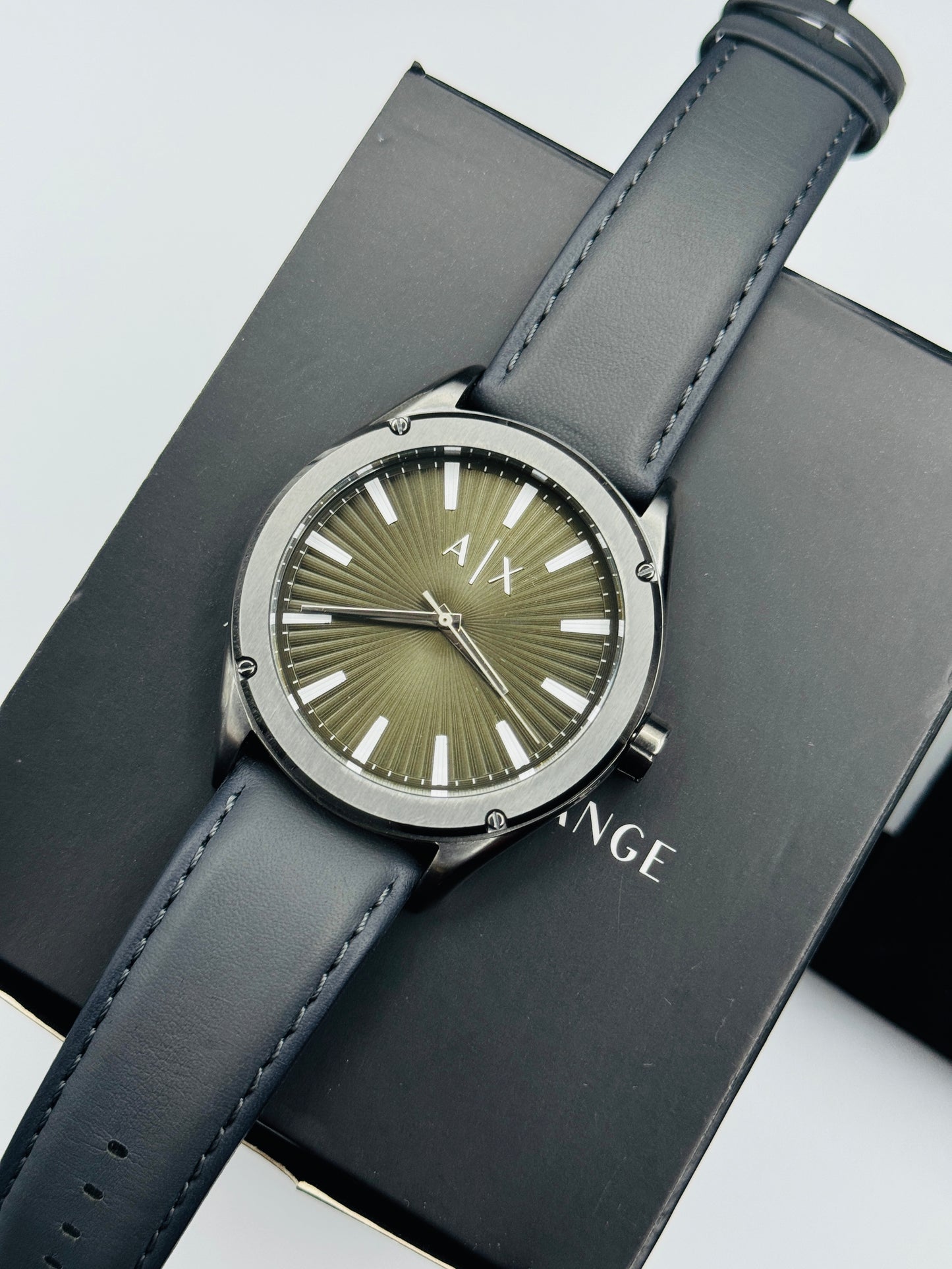 Armani Exchnge AX2806 Original For Mens 43mm Quartz (Pre-Owned)