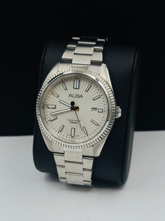 Alba By Seiko Lot Watch For Mens 43mm Quartz (Pre-Owned)