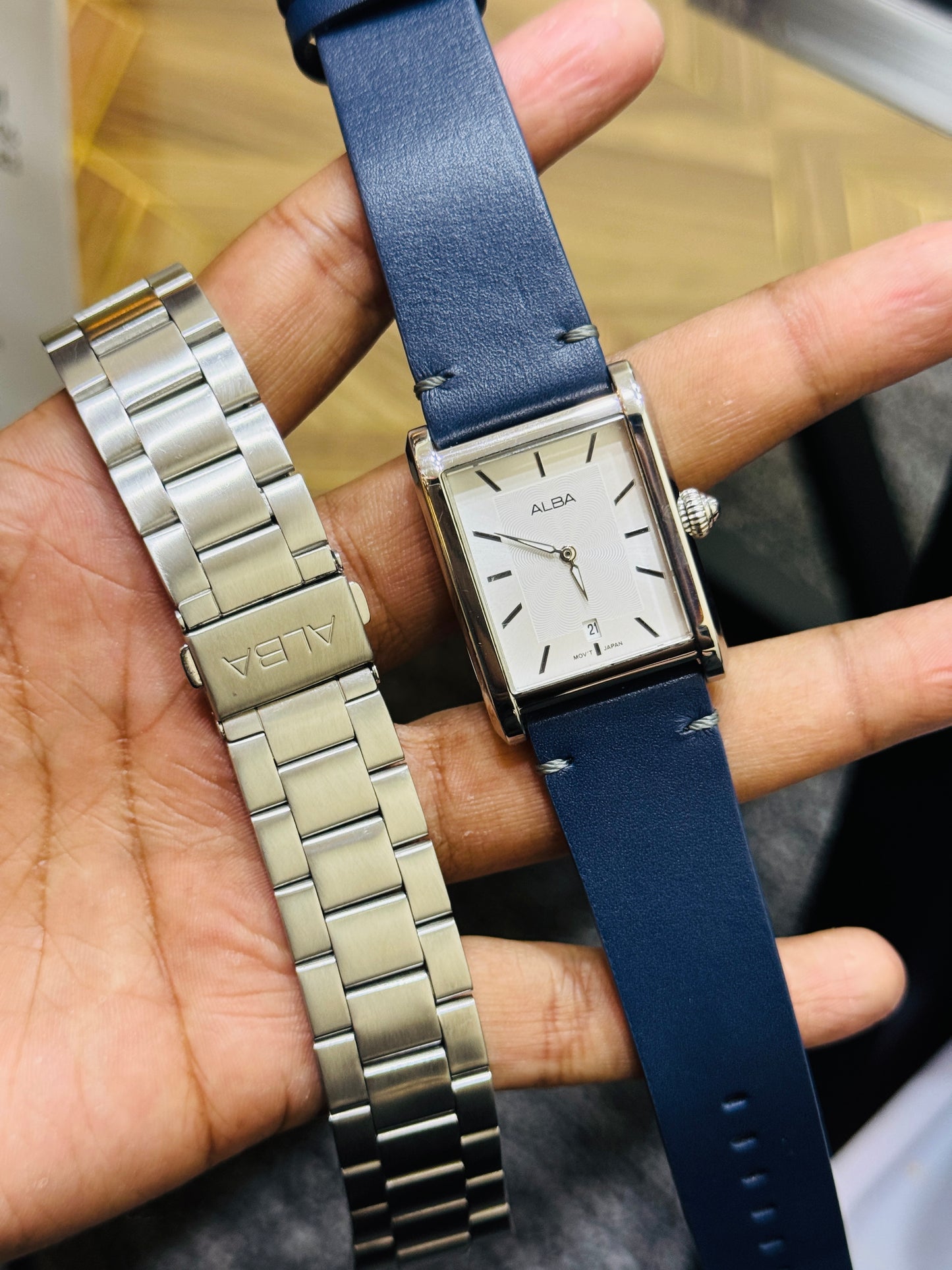 Alba By Seiko VJ32-X347 Tank Shape Original For Mens 39mm Quartz