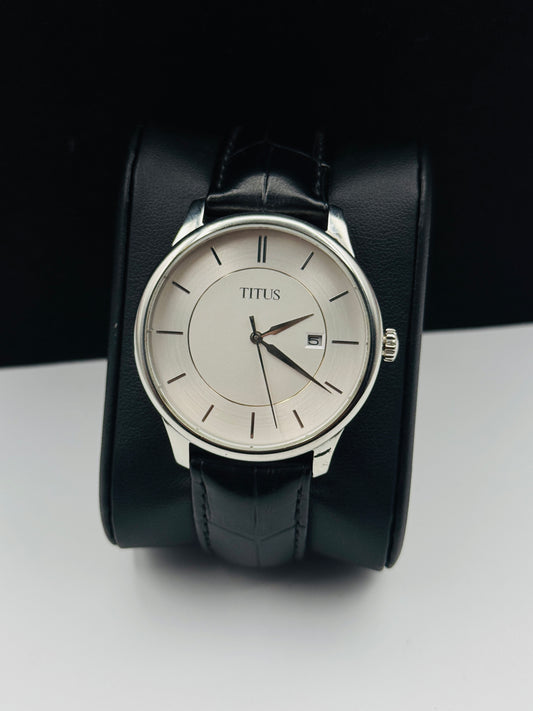 Titus Original Lot Import Watch Mens 42mm Quartz (Pre-Owned)