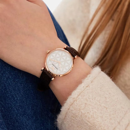 Original Emporio Armani Watch For Ladies Gianni T-Bar AR1990