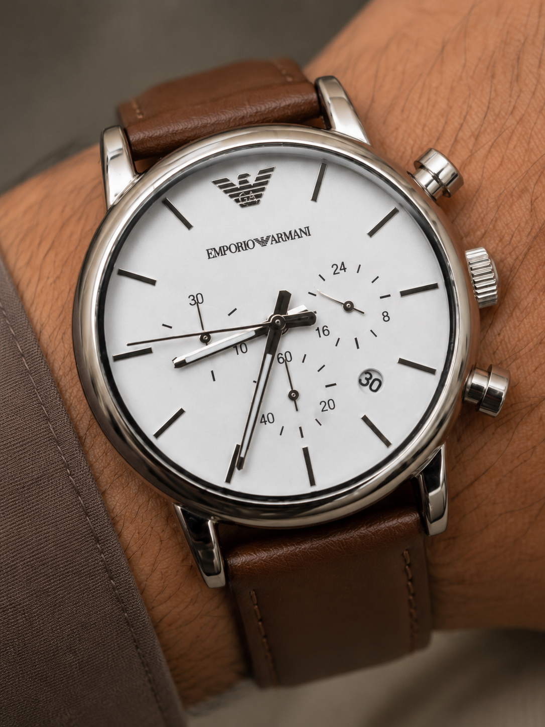 Emporio Armani CLASSIC AR1846 Lot Import Watch For Mens 41mm Quartz (Pre-Owned)