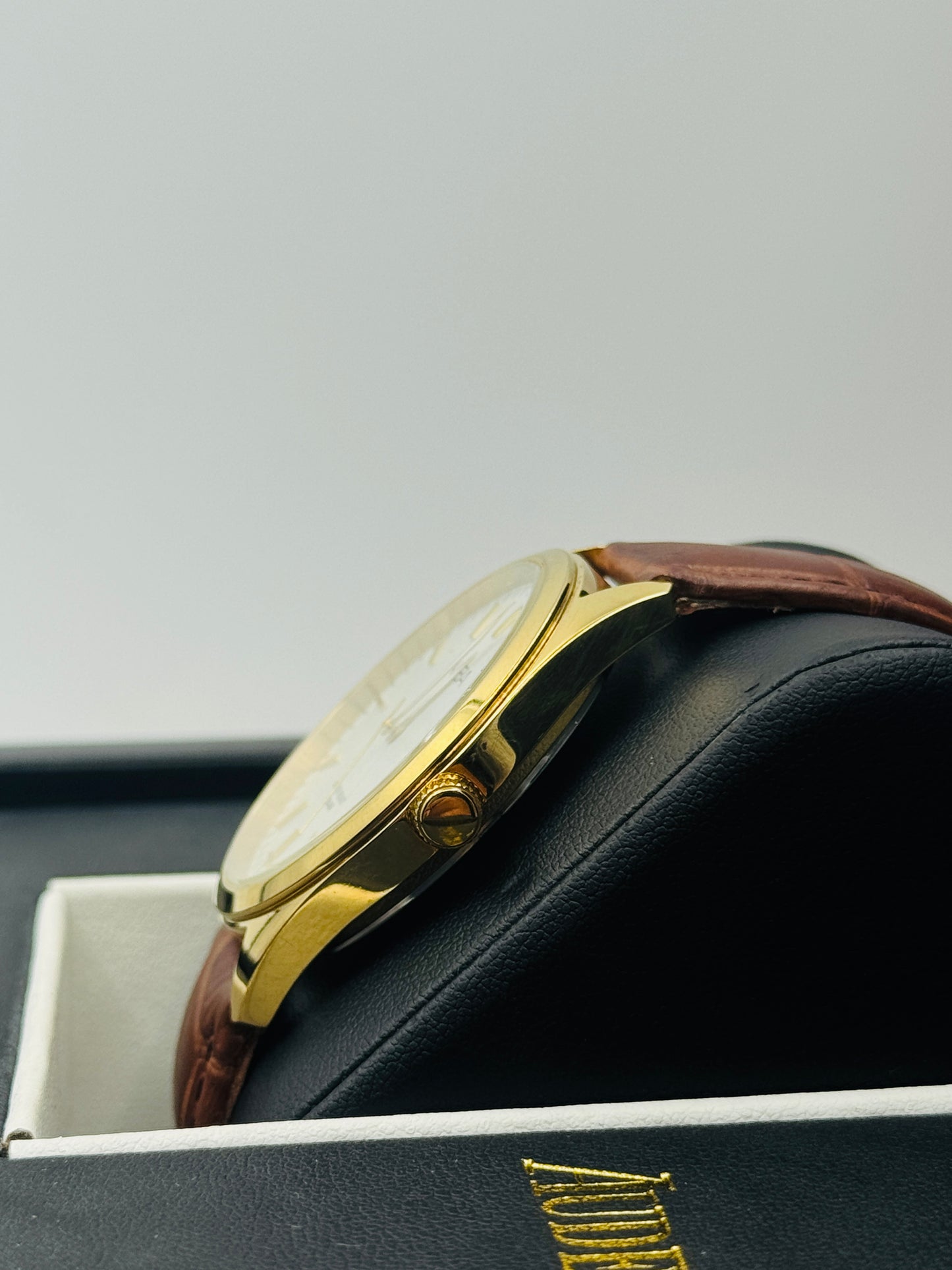 Alba By Seiko For Mens Original Watch 41mm Quartz (Pre-Owned)