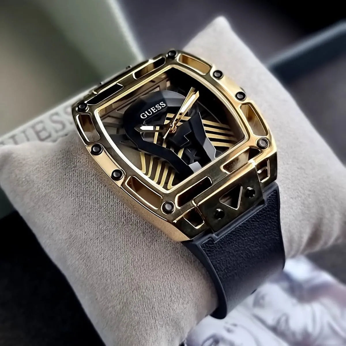 Original Guess Watch For Men Legend GW0500G1