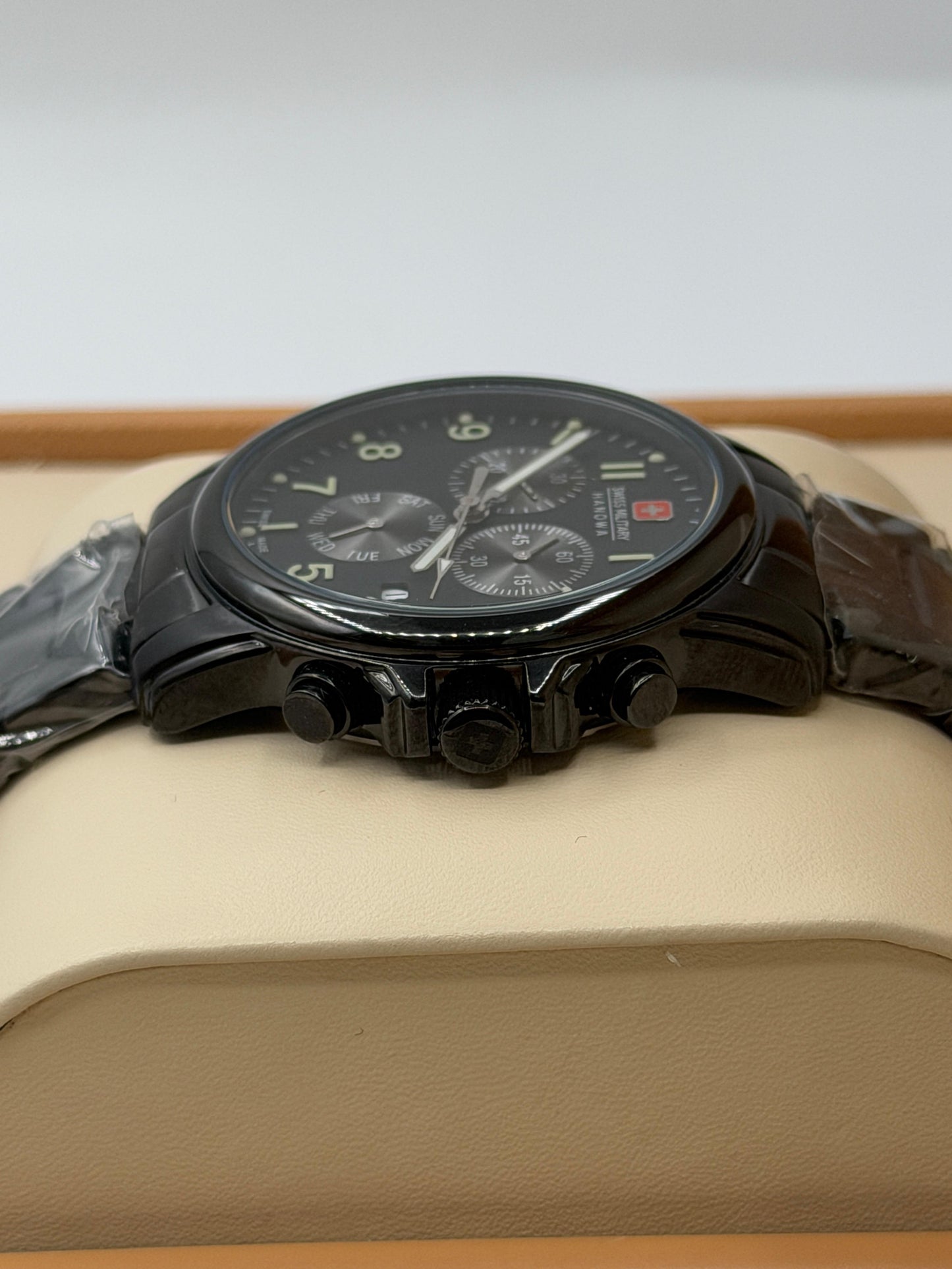 Swiss Miltary Hanowa Original Lot Import Mens Watch 40mm Quartz