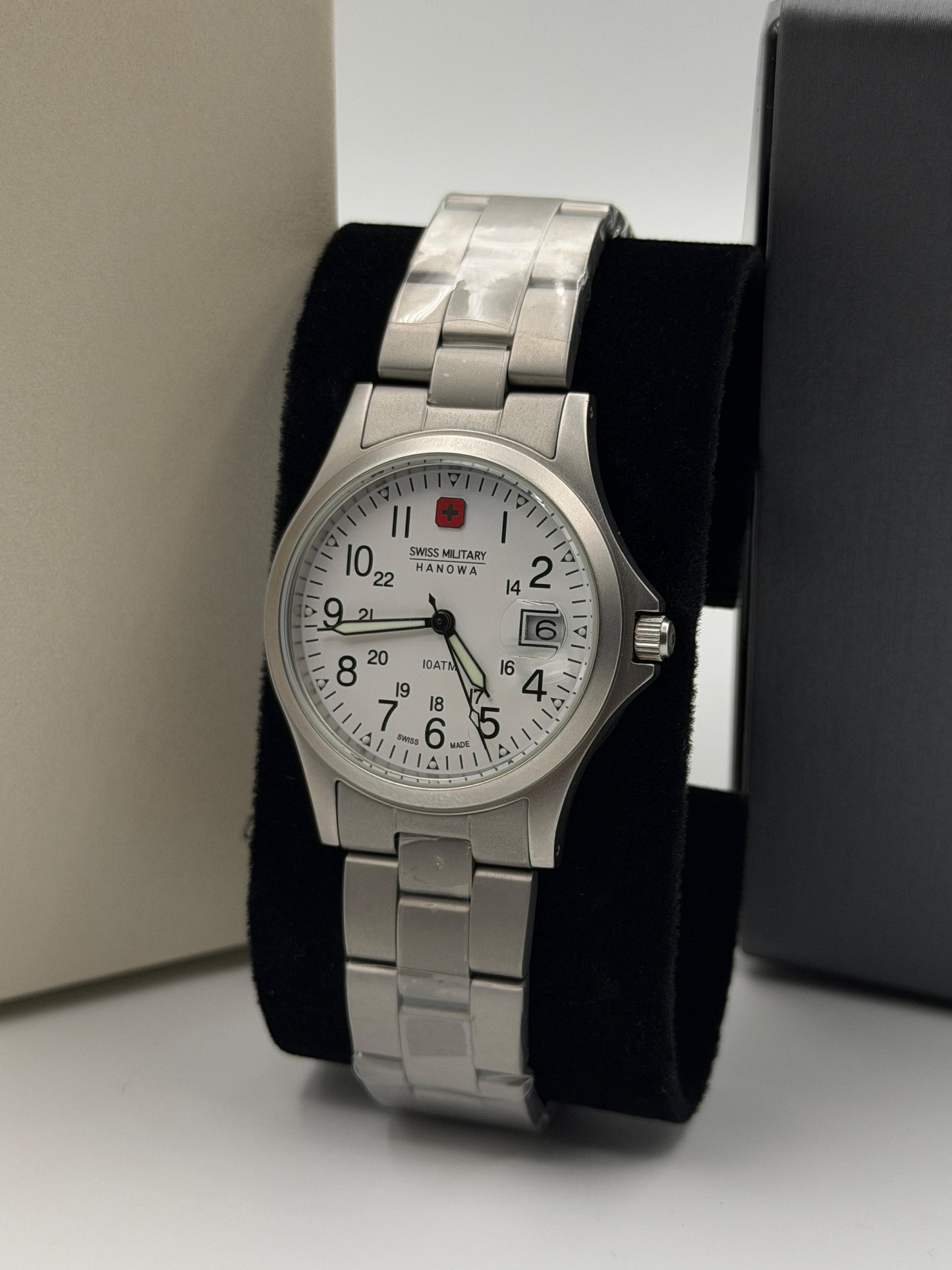 Swiss Miltary Hanowa (Titanium) For Mens Watch 36mm Quartz (Lot Import)